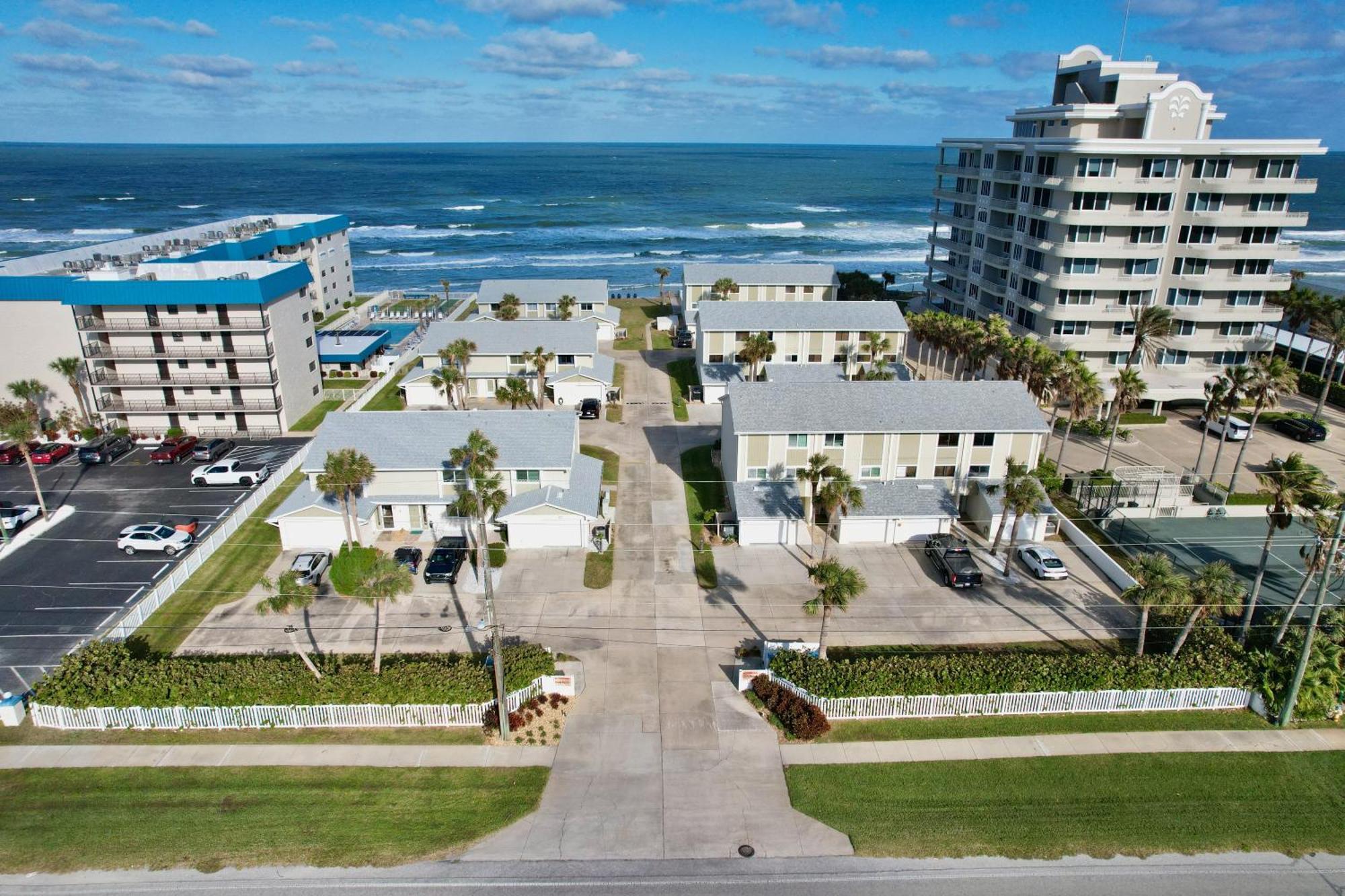 Zen Beach Retreat - Ocean View Townhouse -No Drive Beach ニュー・スマーナ・ビーチ エクステリア 写真