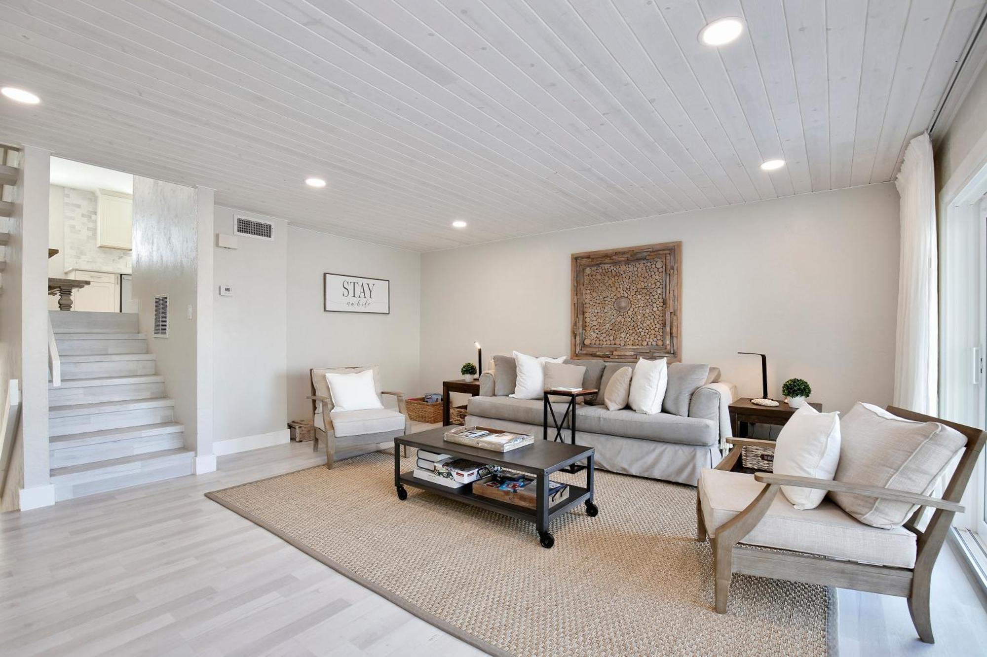 Zen Beach Retreat - Ocean View Townhouse -No Drive Beach ニュー・スマーナ・ビーチ エクステリア 写真