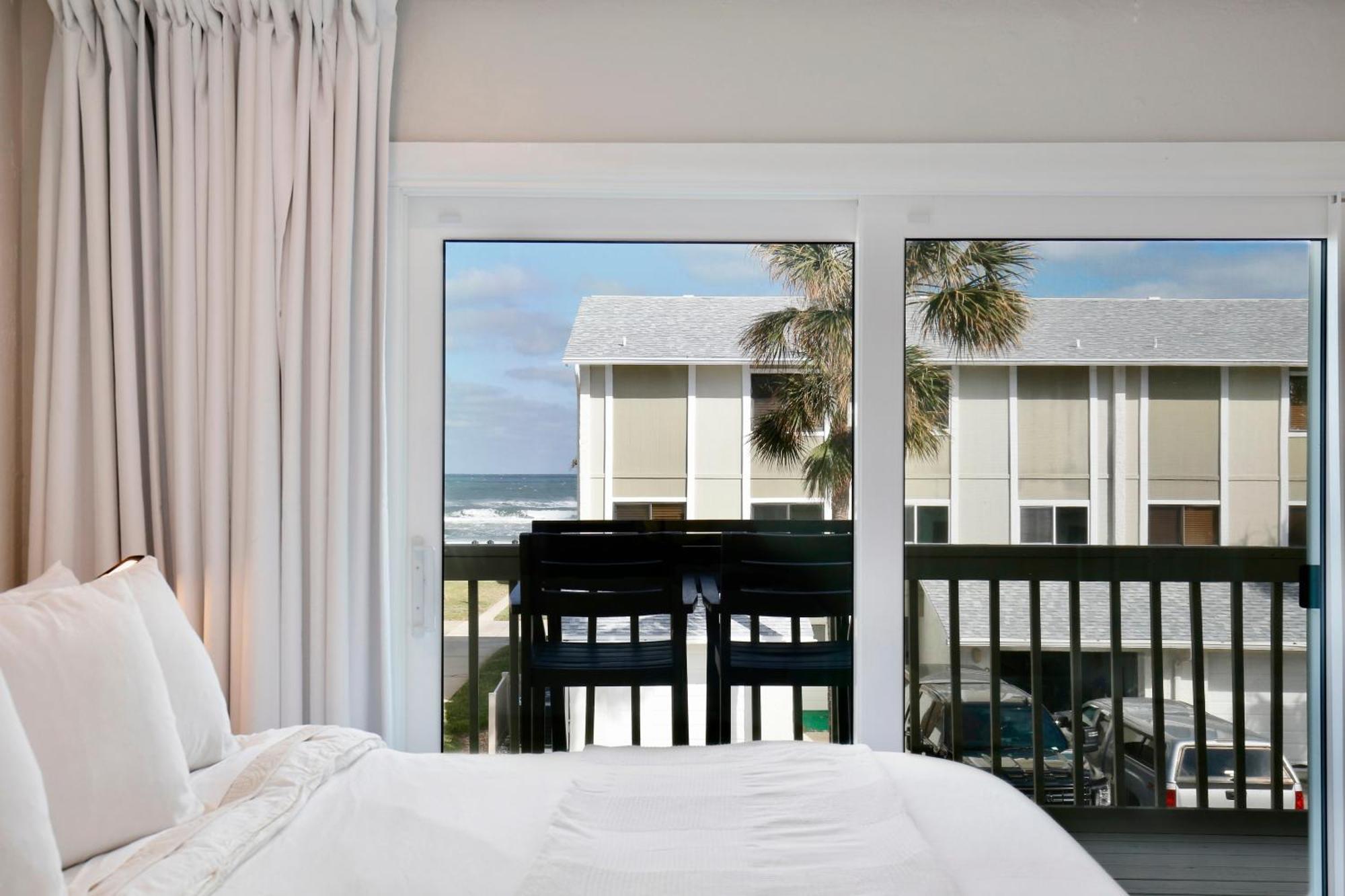Zen Beach Retreat - Ocean View Townhouse -No Drive Beach ニュー・スマーナ・ビーチ エクステリア 写真